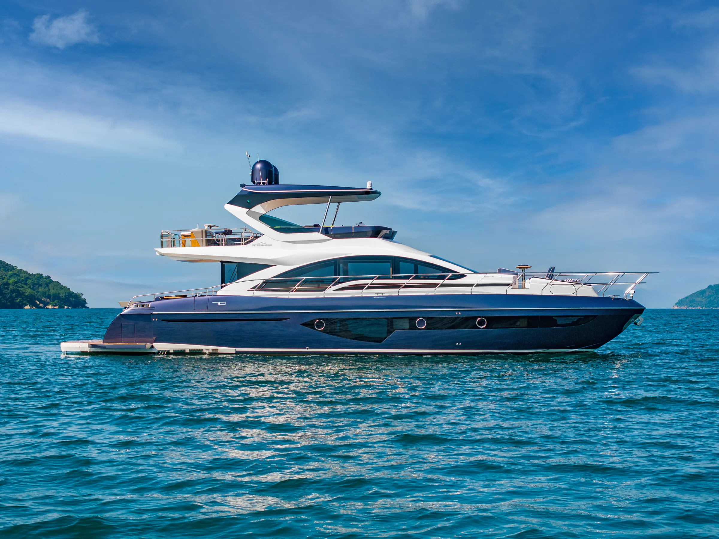 Intermarine 70