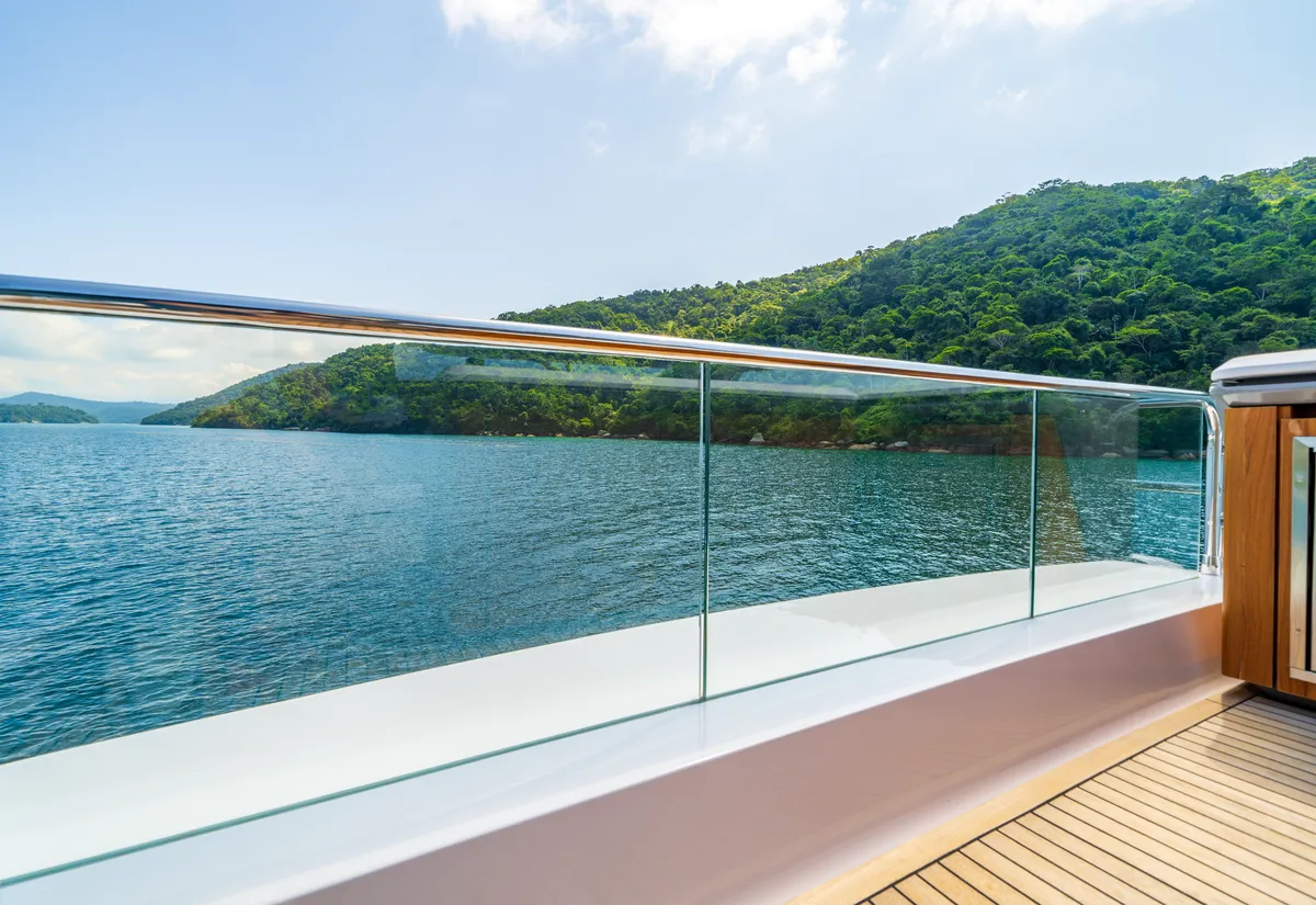 Intermarine 70 — Flybridge (4 de 6)